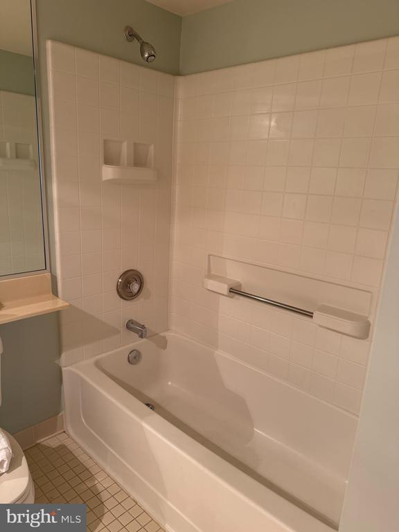 14809 PENNFIELD CIRCLE Unit: 214