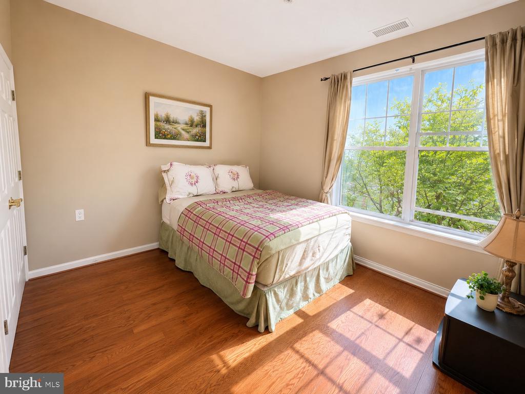 14241 KINGS CROSSING BOULEVARD Unit: 311