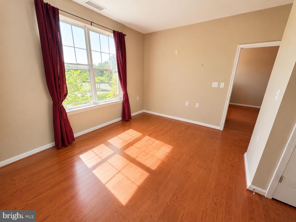 14241 KINGS CROSSING BOULEVARD Unit: 311
