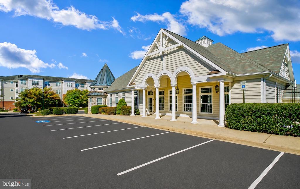 14241 KINGS CROSSING BOULEVARD Unit: 311