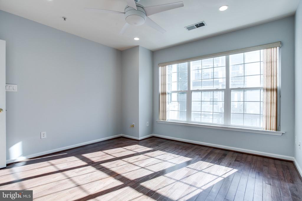12975 PINNACLE DRIVE Unit: 1