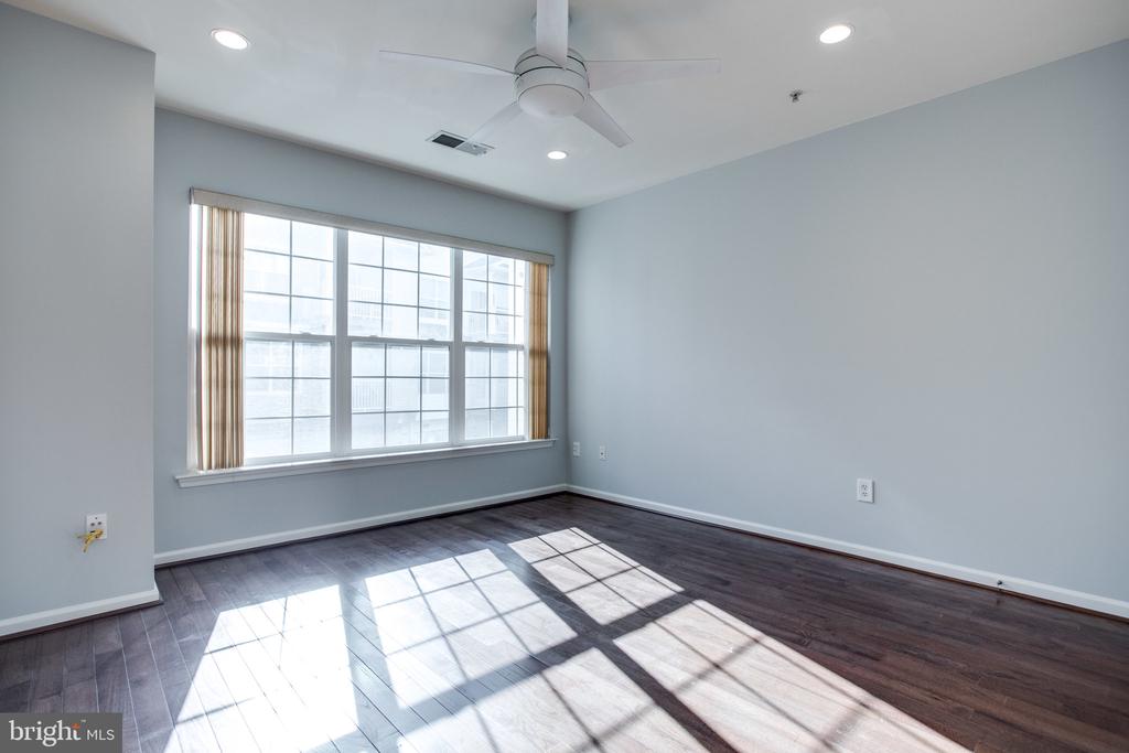 12975 PINNACLE DRIVE Unit: 1