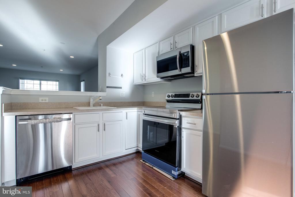 12975 PINNACLE DRIVE Unit: 1
