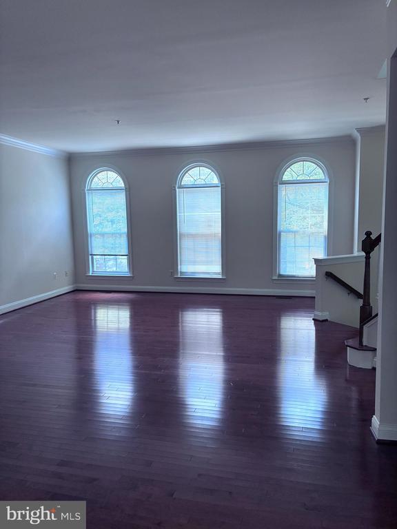 214 HALPINE WALK COURT