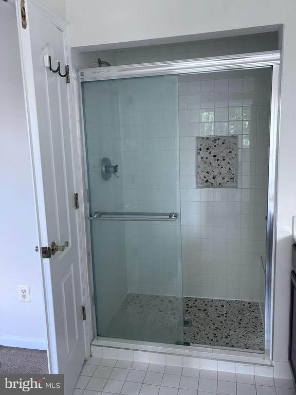214 HALPINE WALK COURT