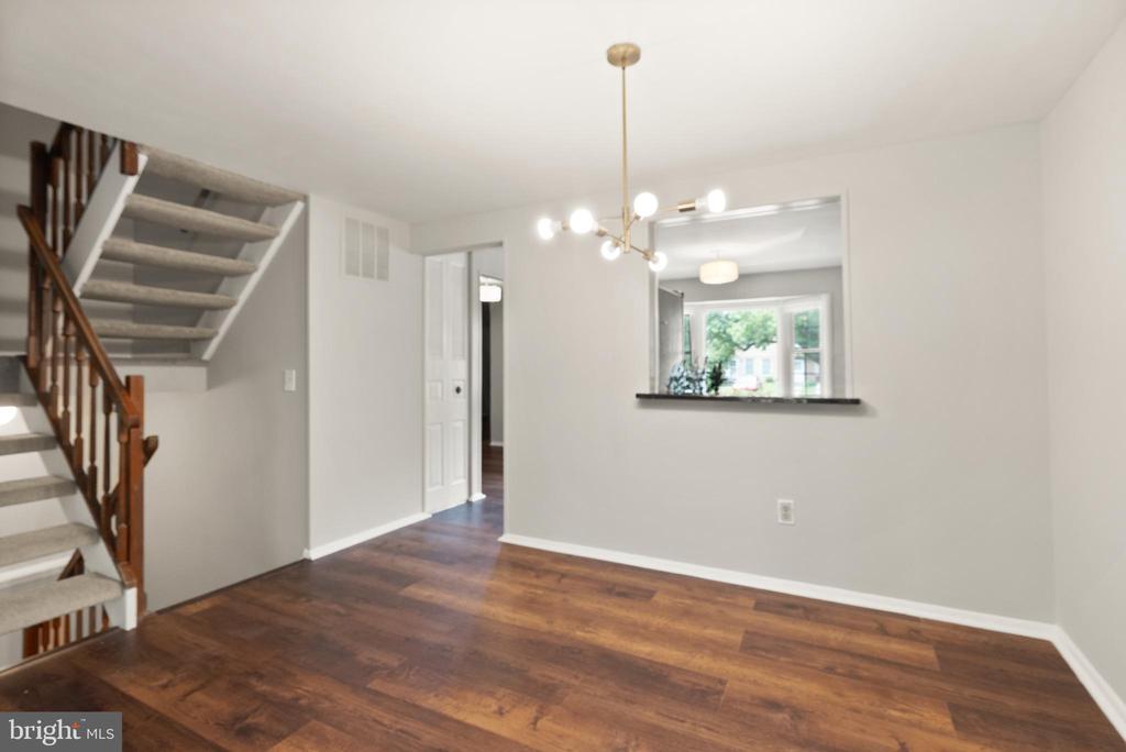 7608 QUINCEWOOD COURT