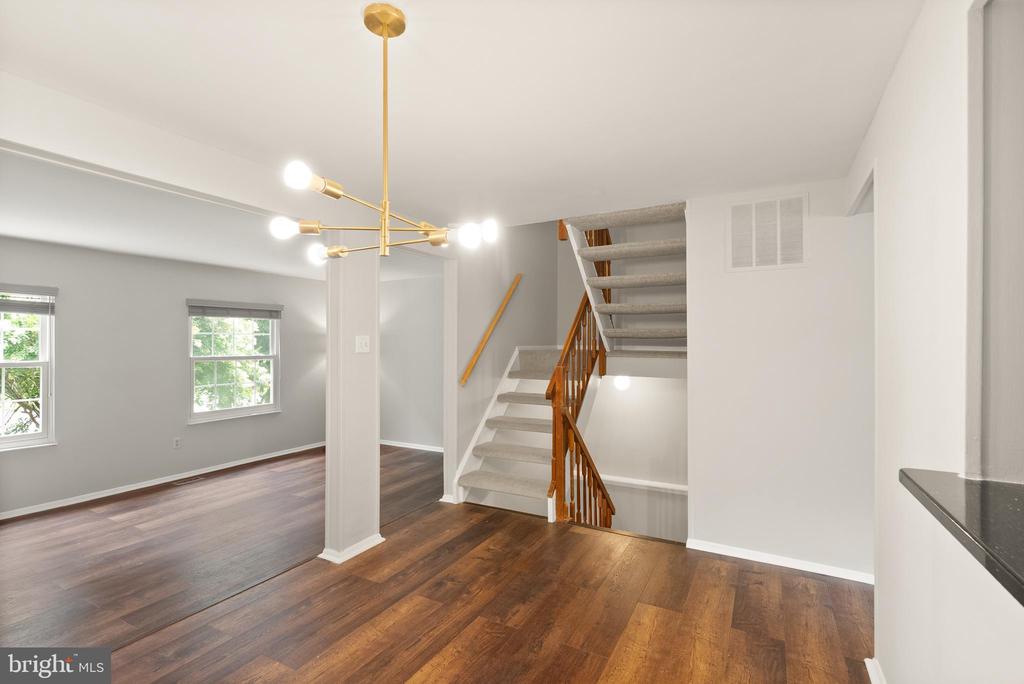 7608 QUINCEWOOD COURT