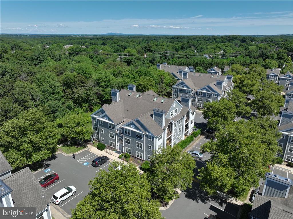 172 KENDRICK PLACE Unit: 24
