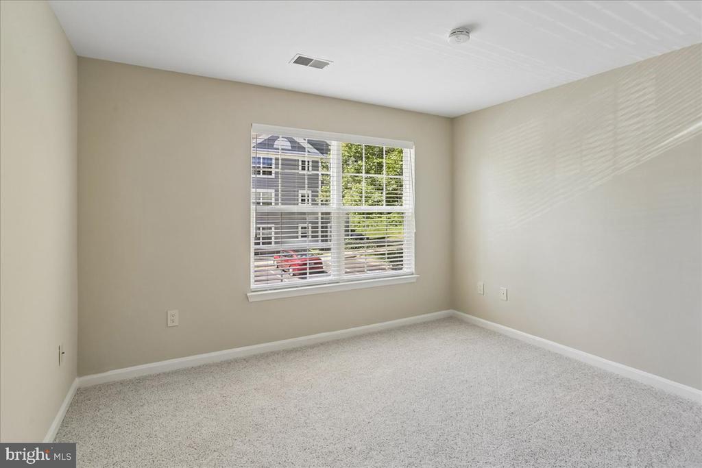 172 KENDRICK PLACE Unit: 24