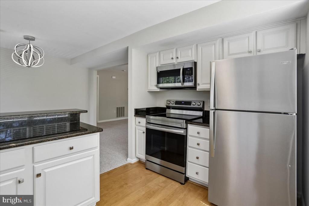 172 KENDRICK PLACE Unit: 24