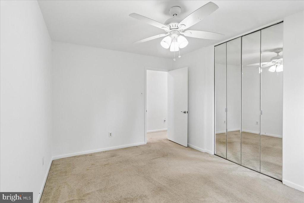 10518 WEYMOUTH STREET Unit: 102