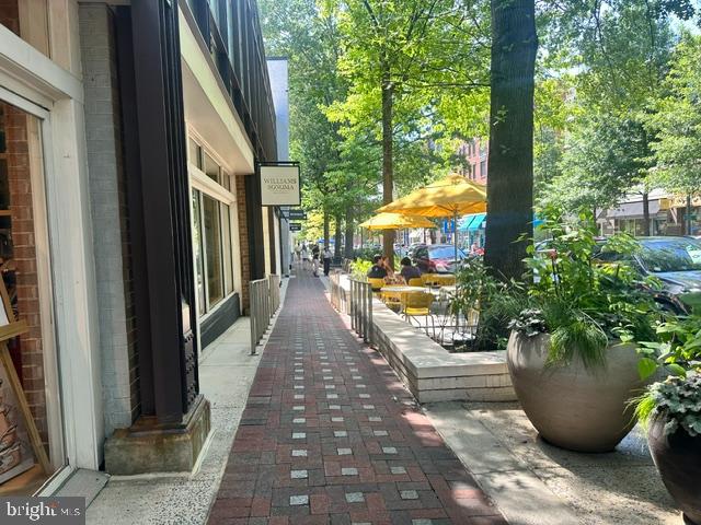 4880 CHEVY CHASE DRIVE Unit: 133