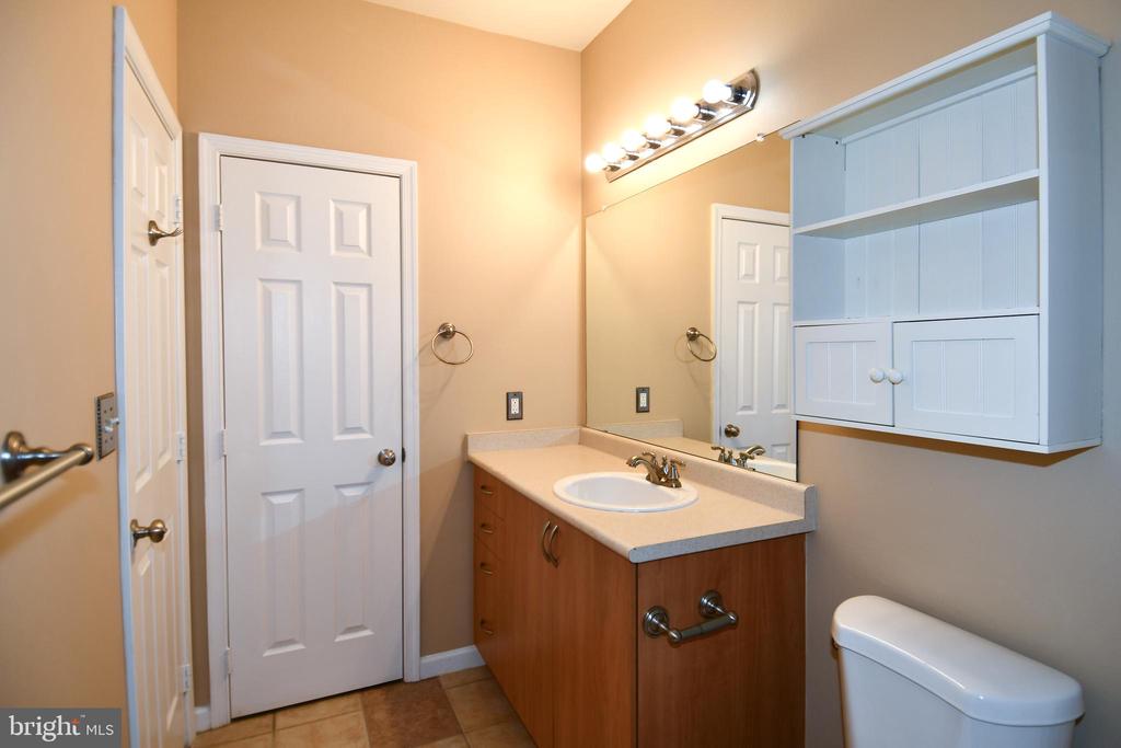 13502 DERRY GLEN COURT Unit: 202