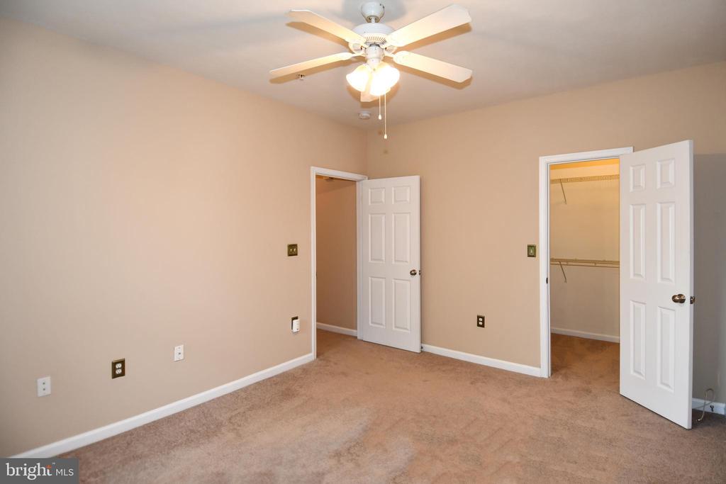 13502 DERRY GLEN COURT Unit: 202