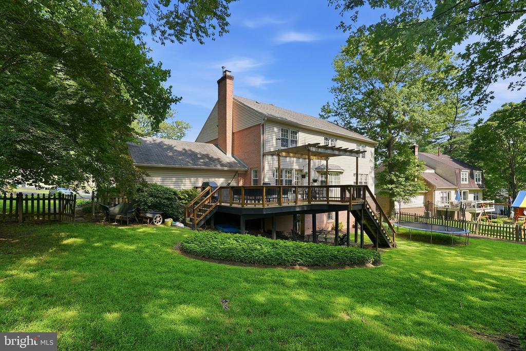 15204 WINSTEAD LANE