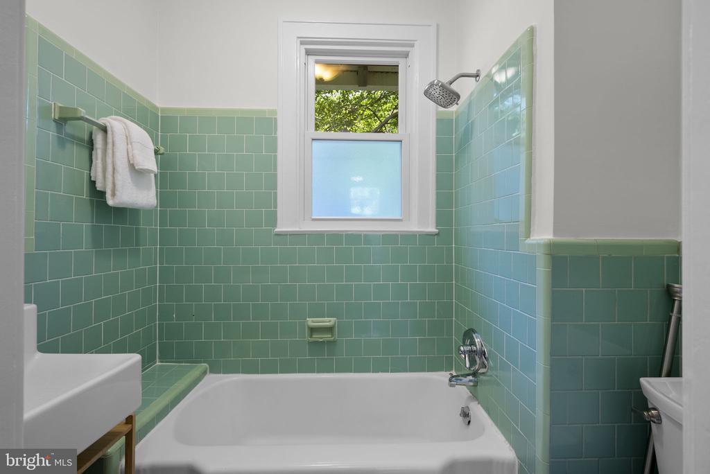 301 ELM AVENUE