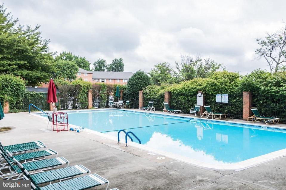 5301 WESTBARD CIRCLE Unit: 419