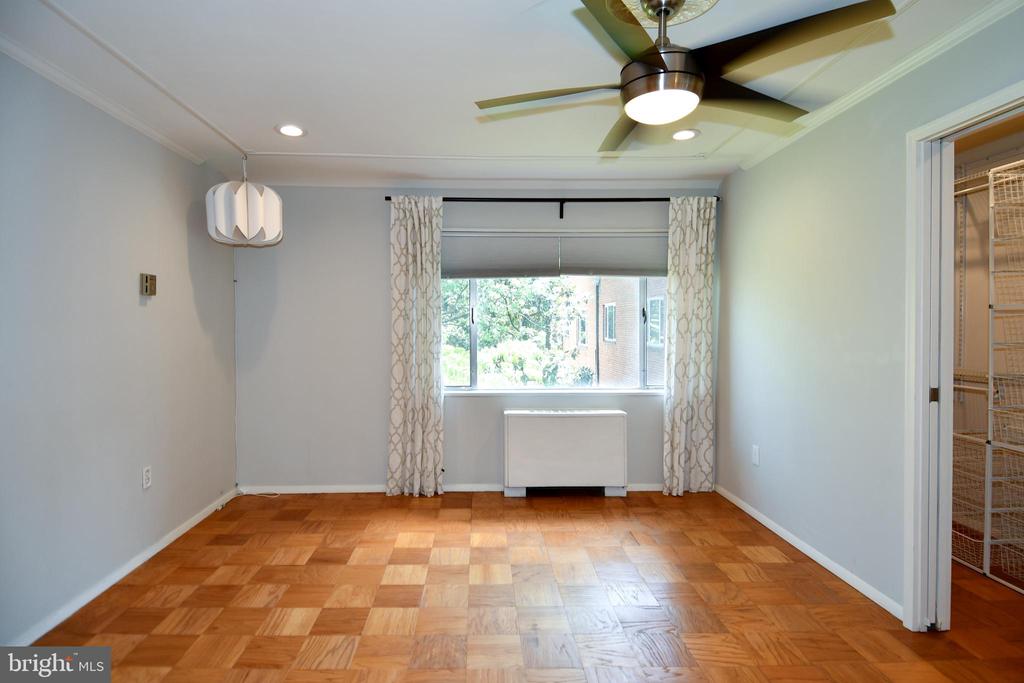 5301 WESTBARD CIRCLE Unit: 419
