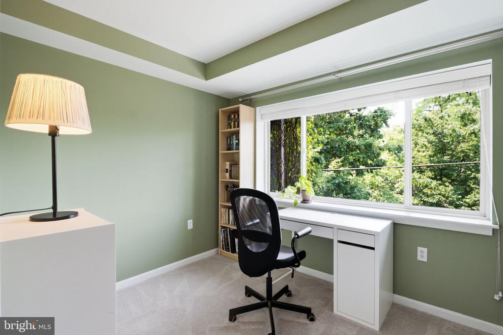 7981 EASTERN AVENUE Unit: 301