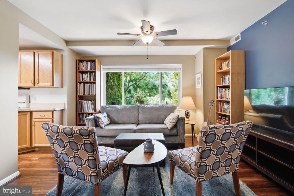 7981 EASTERN AVENUE Unit: 301
