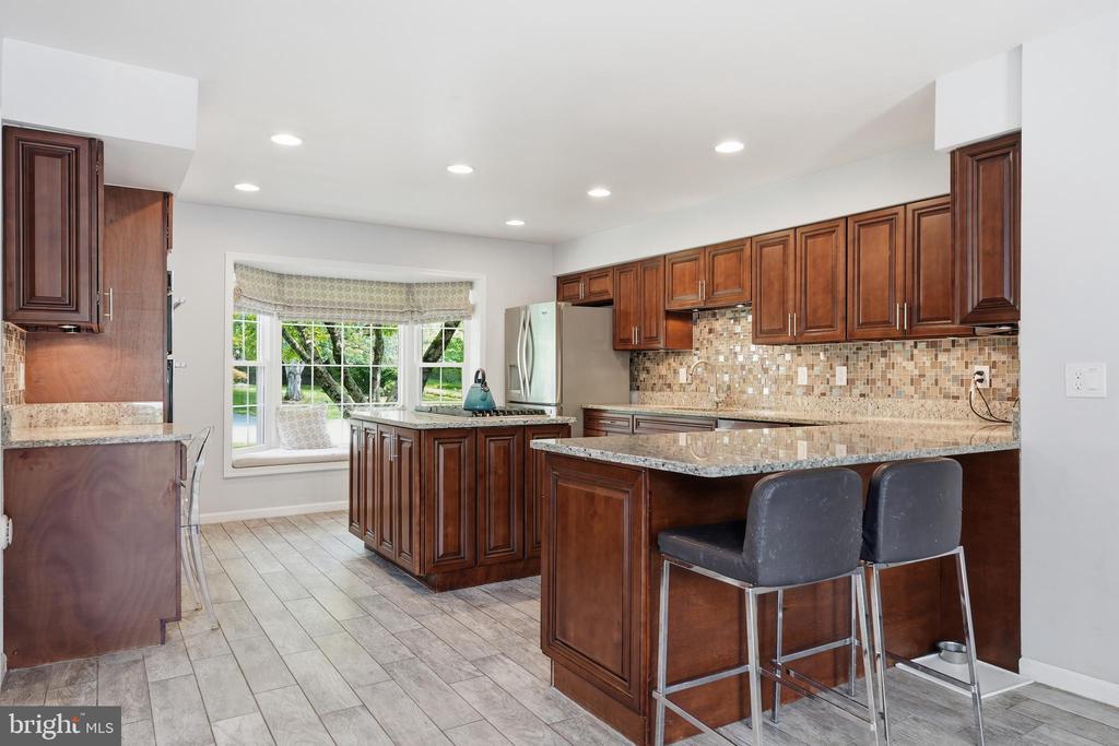 9213 MISTWOOD DRIVE
