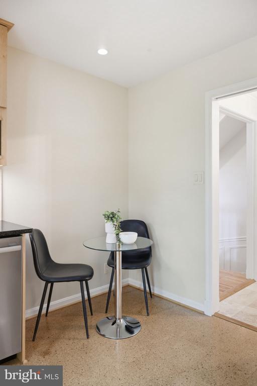 10908 WICKSHIRE WAY Unit: F-5