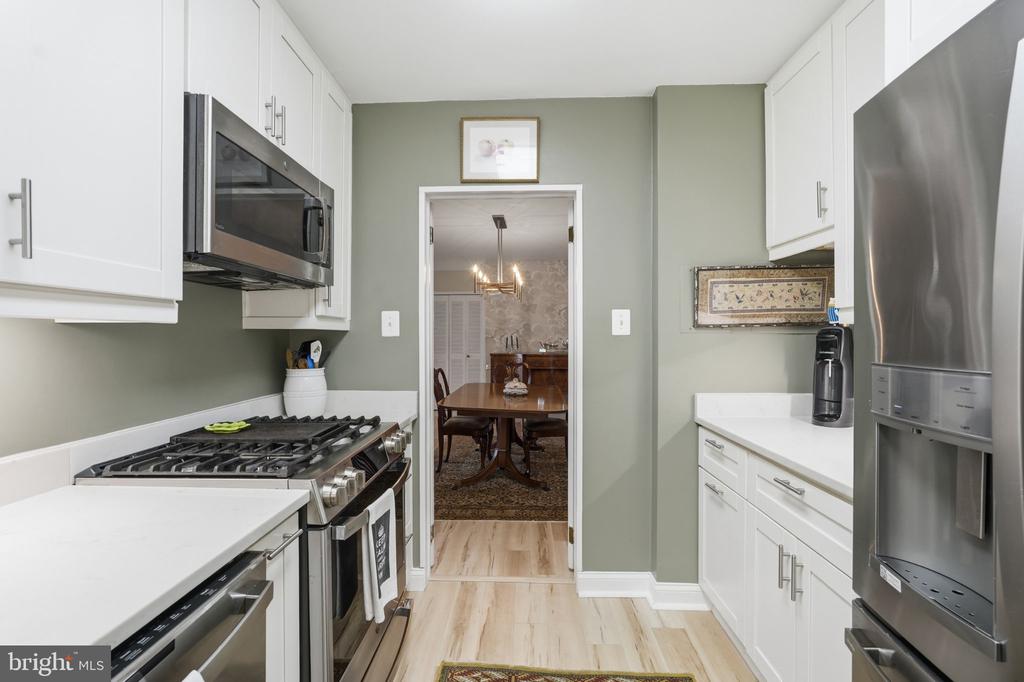 5101 RIVER ROAD Unit: 1703