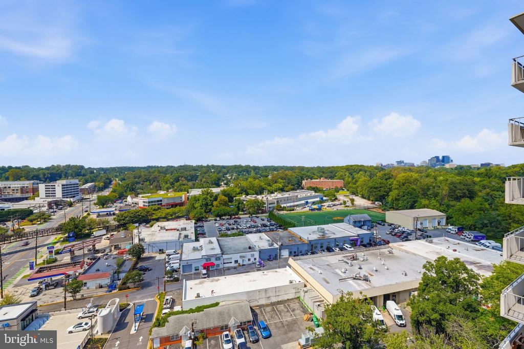 5101 RIVER ROAD Unit: 1703