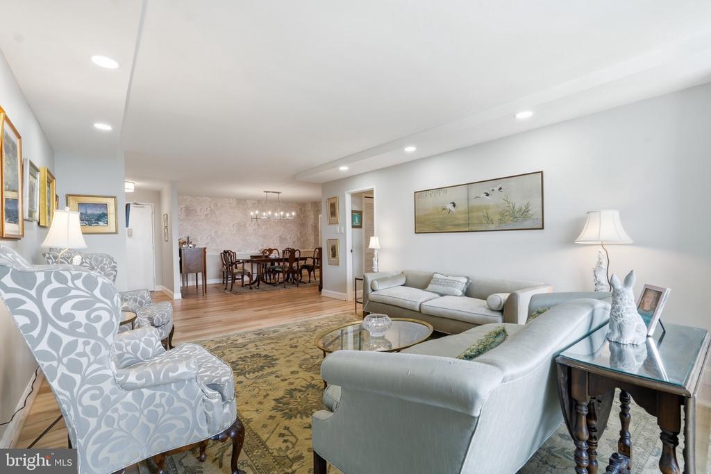 5101 RIVER ROAD Unit: 1703