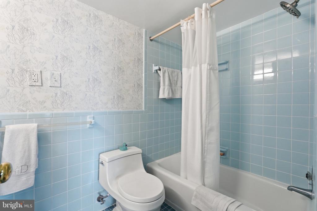 5101 RIVER ROAD Unit: 1703