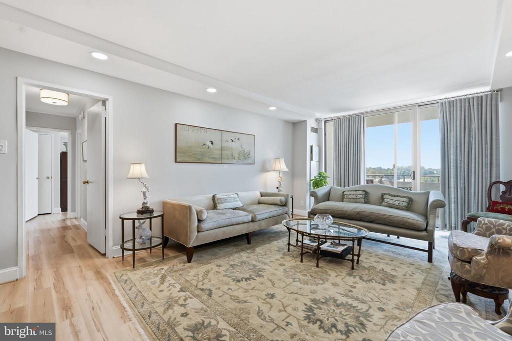 5101 RIVER ROAD Unit: 1703