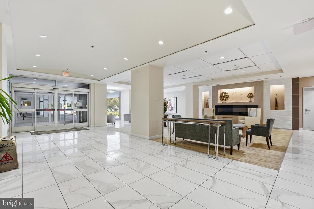 5101 RIVER ROAD Unit: 1703