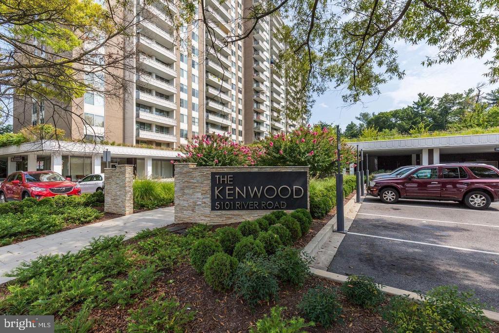 5101 RIVER ROAD Unit: 1703