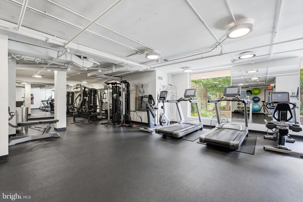 5101 RIVER ROAD Unit: 1703