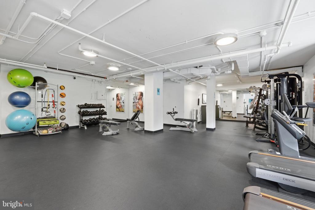 5101 RIVER ROAD Unit: 1703