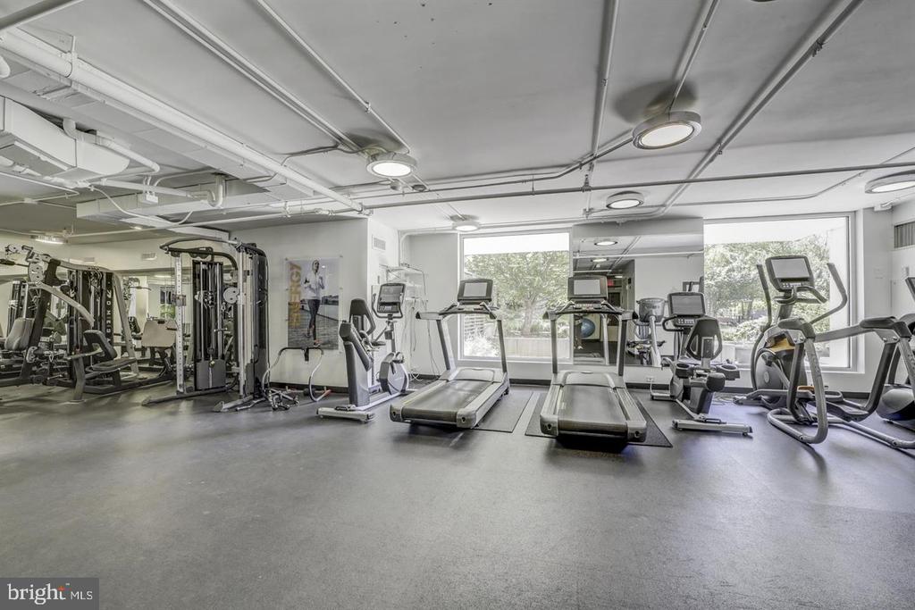 5101 RIVER ROAD Unit: 1703