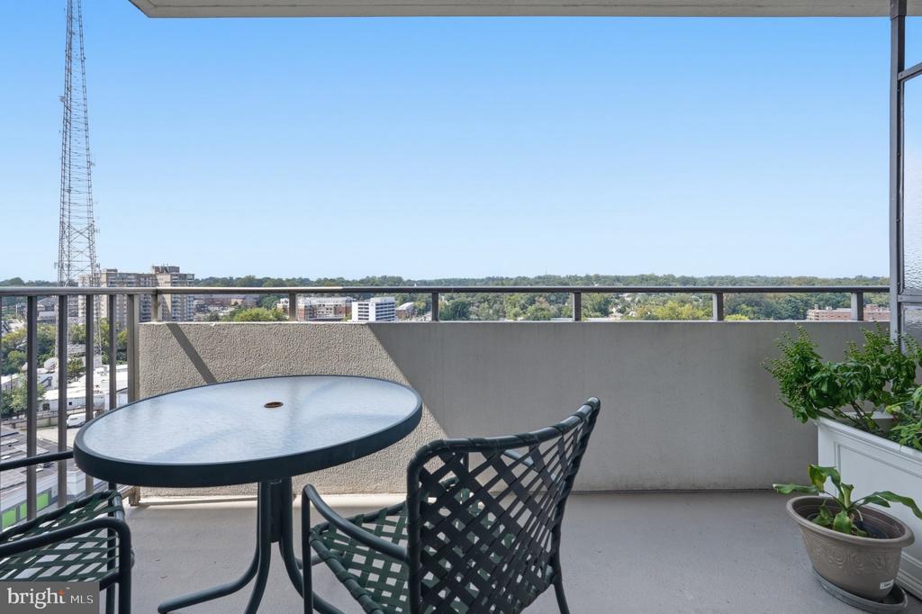 5101 RIVER ROAD Unit: 1703
