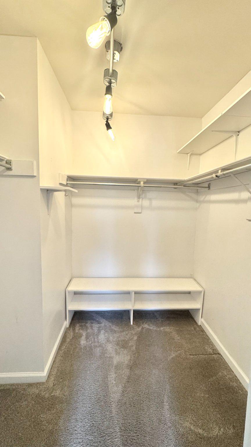 15402 MANOR HOUSE TERRACE