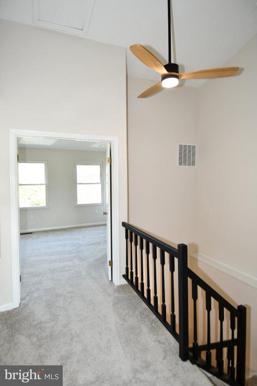 101 SMOOTHLEAF LANE