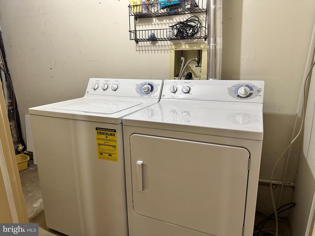 4847 CHEVY CHASE DRIVE Unit: 172
