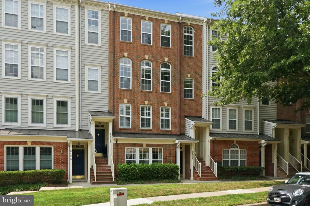 647 A MAIN STREET