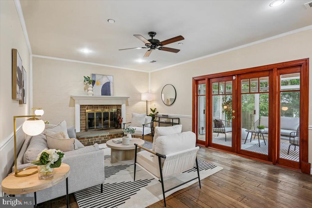 9806 CAMPBELL DRIVE