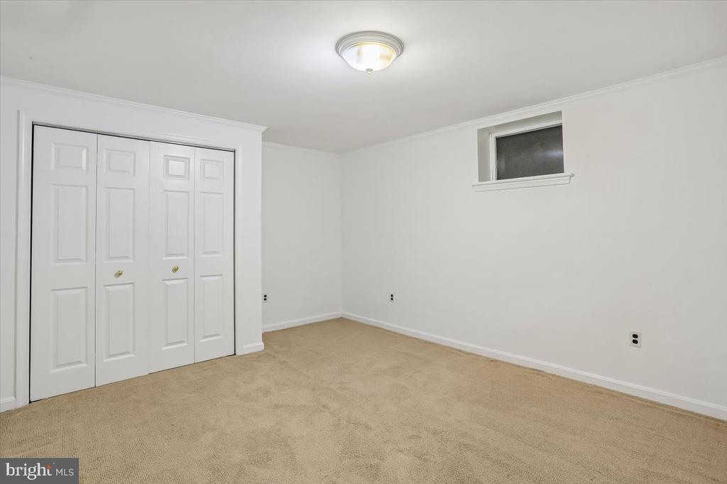 9806 CAMPBELL DRIVE