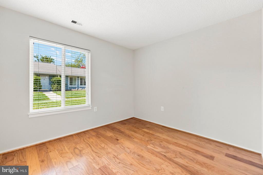 3625 CHORLEY WOODS WAY Unit: 8-B
