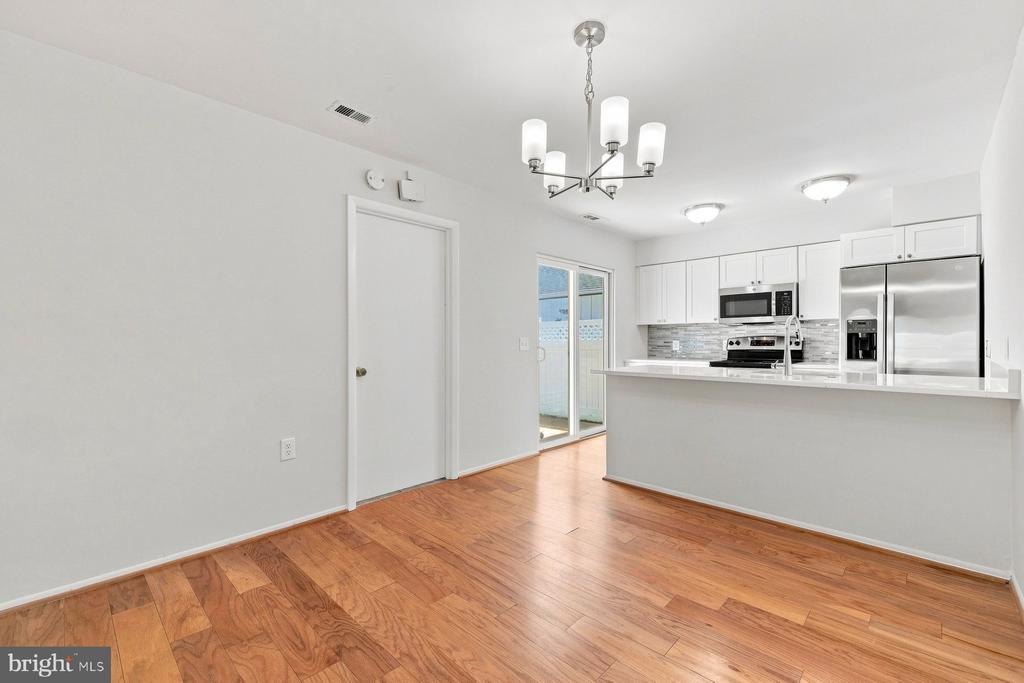 3625 CHORLEY WOODS WAY Unit: 8-B
