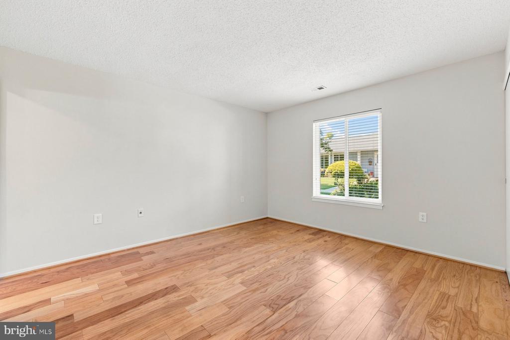 3625 CHORLEY WOODS WAY Unit: 8-B