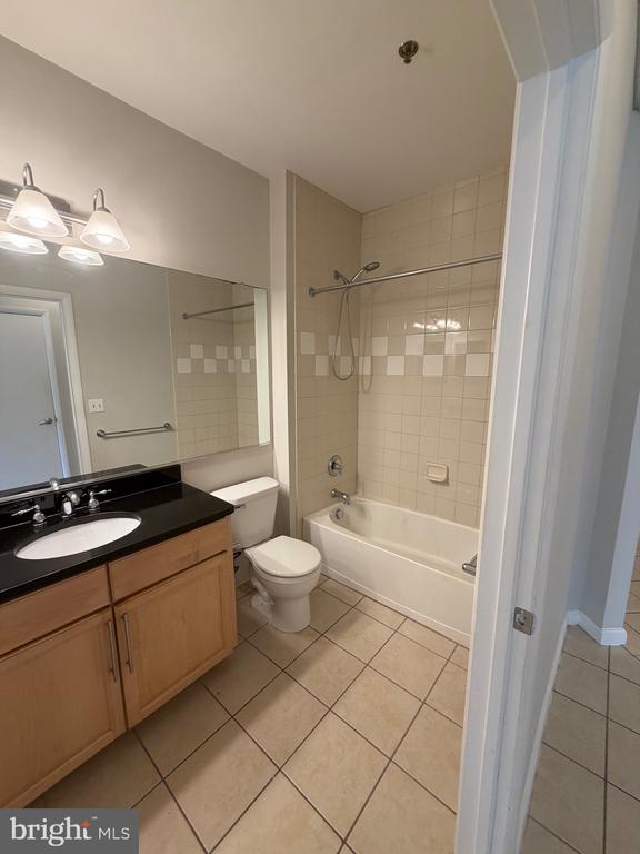 1201 EAST WEST HIGHWAY Unit: 212