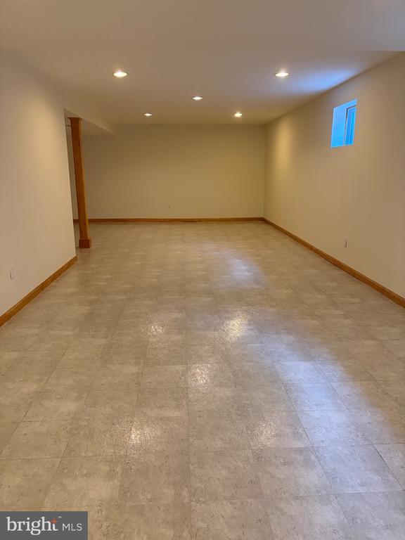 5800 PLAINVIEW ROAD