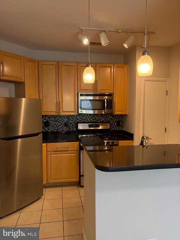 1201 EAST WEST HIGHWAY Unit: 212