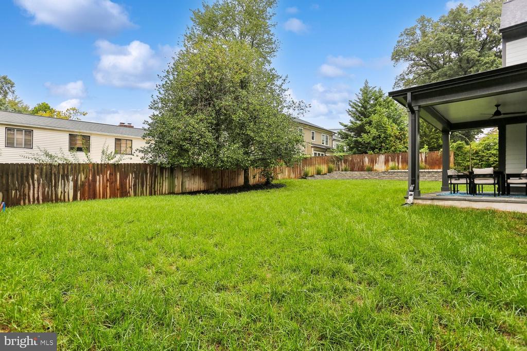 6217 PLAINVIEW ROAD